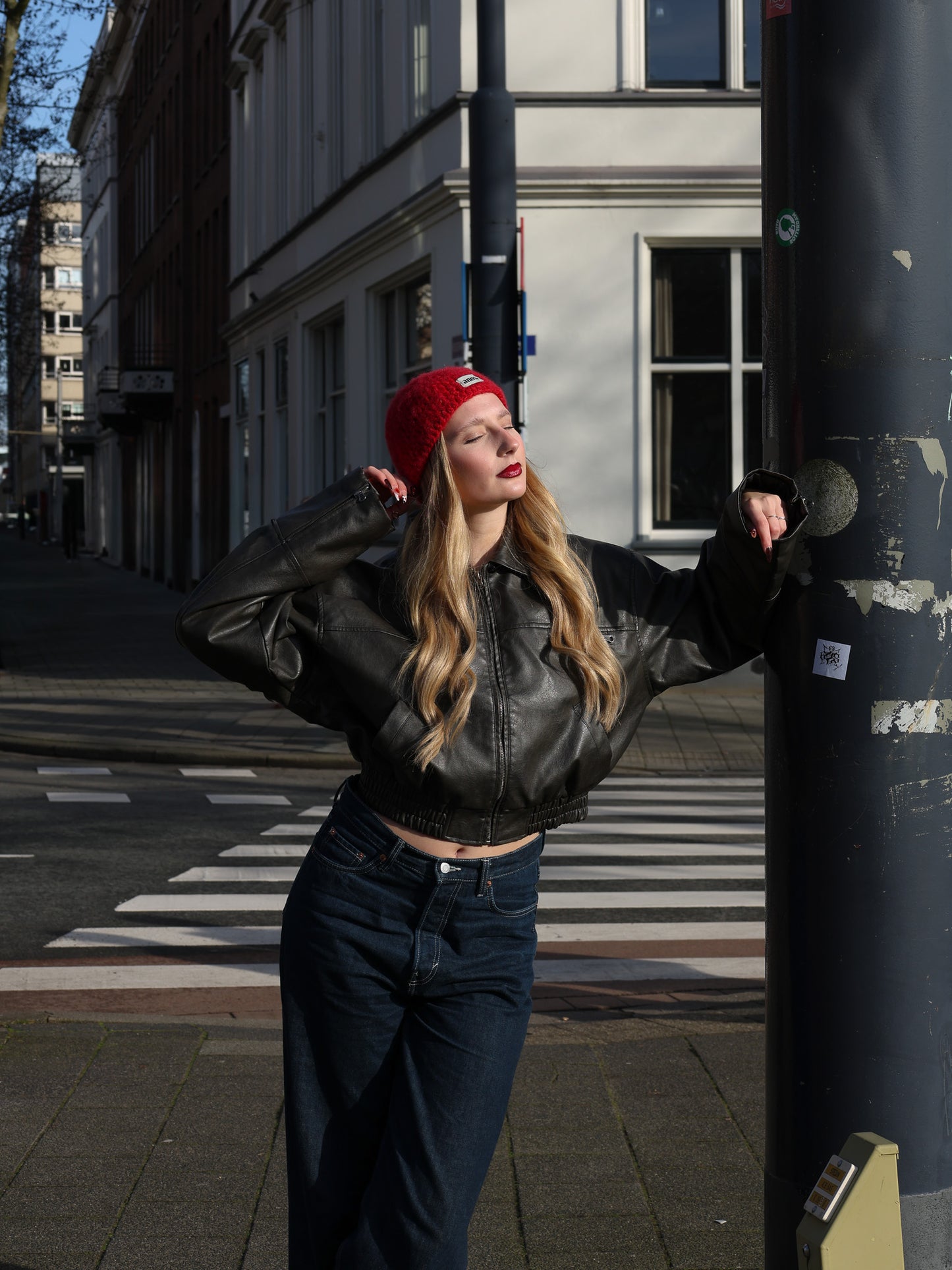 Beanie in 'Deep Rouge'