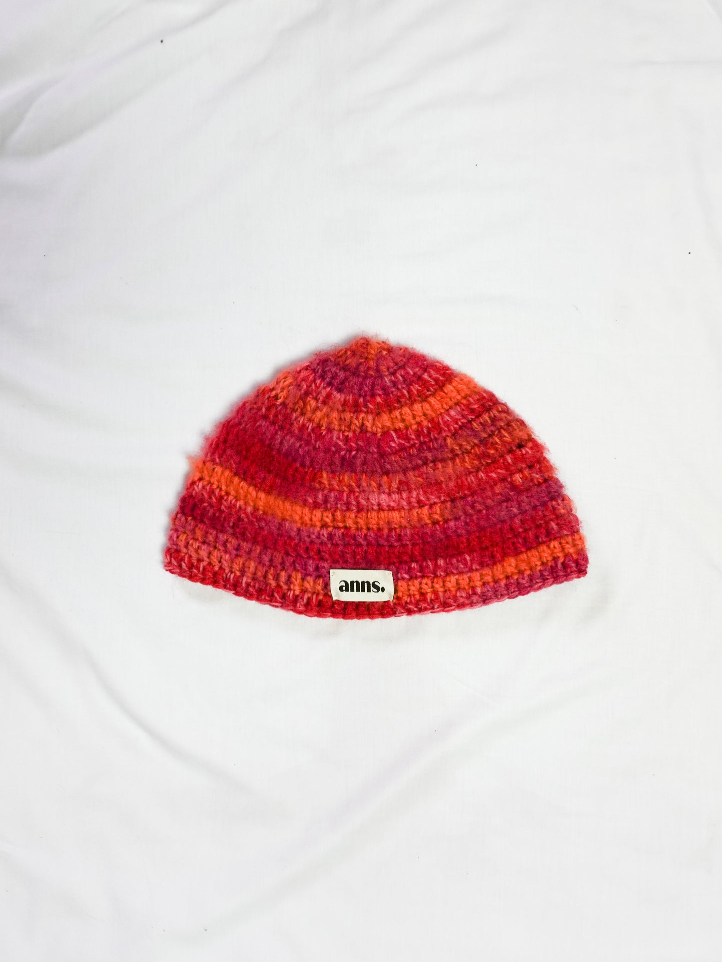 Beanie in 'Sunset Blend'